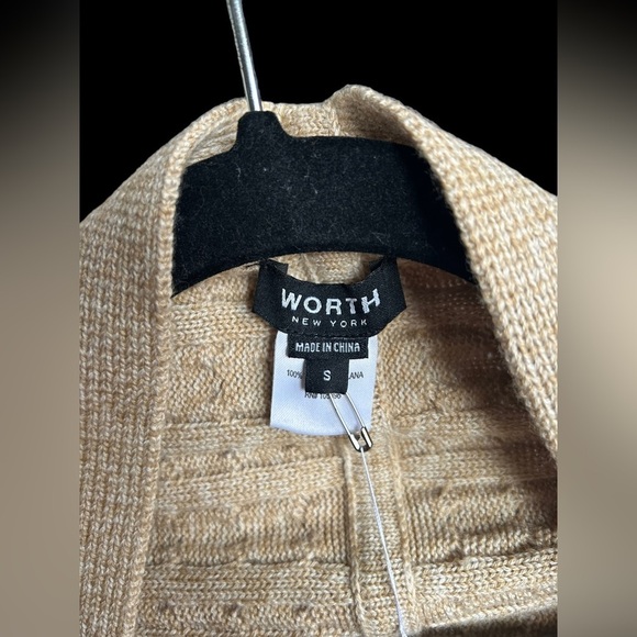 NWOT Worth New York beige sweater cardigan size small, extra buttons - Picture 6 of 8